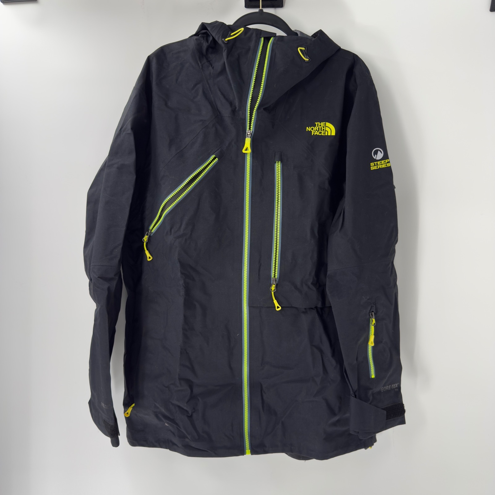 The North Face Steep Series Gore-Tex Pro Jacket Mens Xl Black Neon C333 Recco